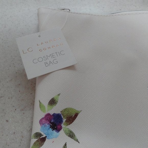 LC ~ Lauren Conrad ~ Large COSMETIC BAG ~ NEW - Picture 2 of 5